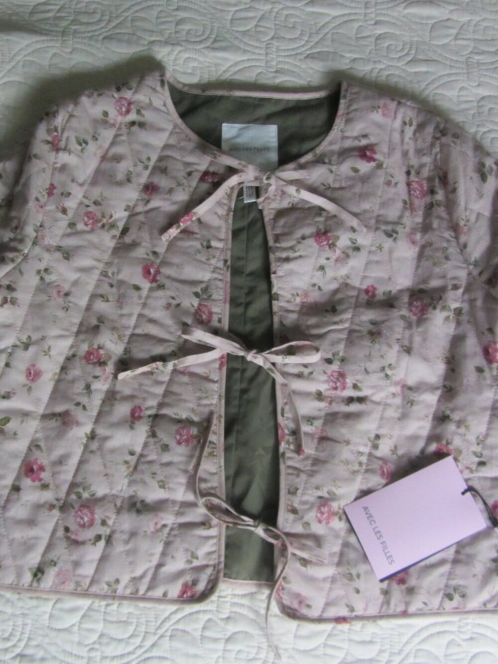 Avec Les Filles Blush Floral Quilted Tie 100% cotton Jacket NWT
